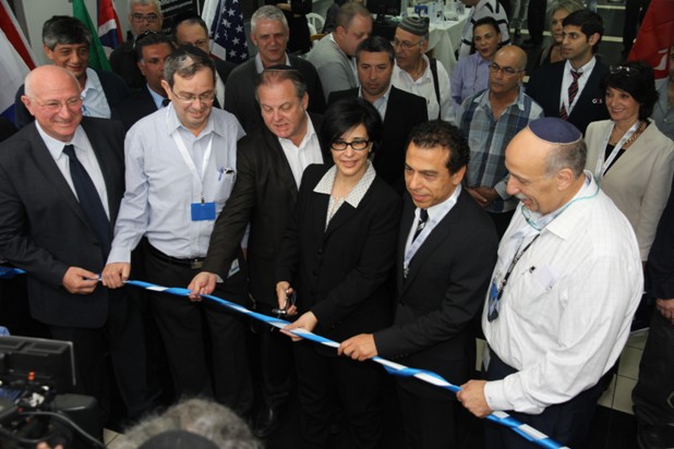 Gallery - Opening of the US and International Diamond Week 17.3.2013, 1 of 22