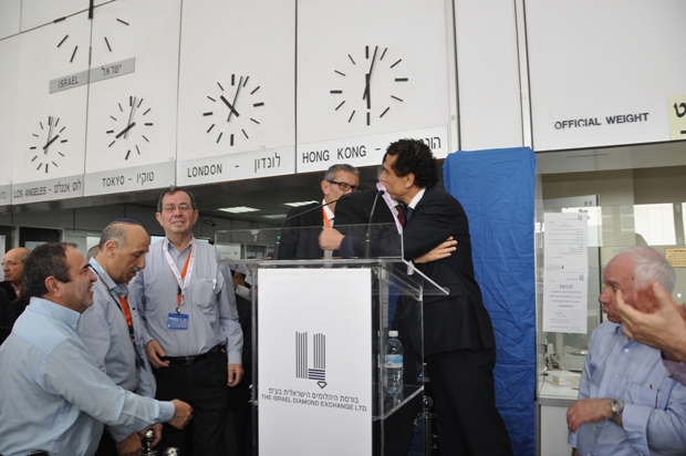 Gallery - President of ISDE, Yair Sahar, and President of DDC, Reuven Kaufman, inaugurate the event 18.3.2013, 15 of 29