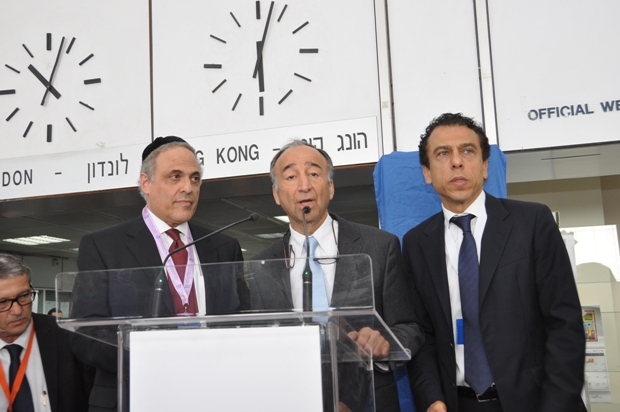 Gallery - President of ISDE, Yair Sahar, and President of DDC, Reuven Kaufman, inaugurate the event 18.3.2013, 16 of 29