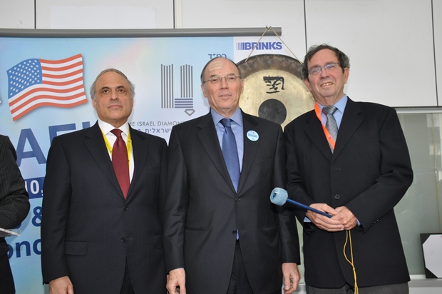 Gallery - President of ISDE, Shmuel Schnitzer, and President of DDC, Reuven Kaufman, inaugurate the event 7.4.2014, 3 of 19