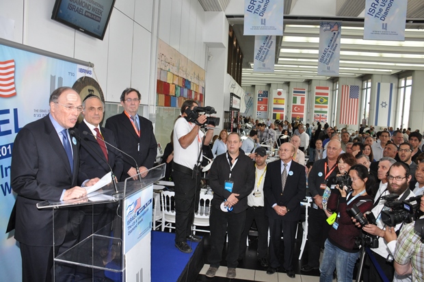 Gallery - President of ISDE, Shmuel Schnitzer, and President of DDC, Reuven Kaufman, inaugurate the event 7.4.2014, 6 of 19