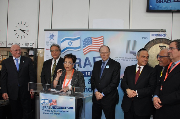 Gallery - President of ISDE, Shmuel Schnitzer, and President of DDC, Reuven Kaufman, inaugurate the event 7.4.2014, 14 of 19