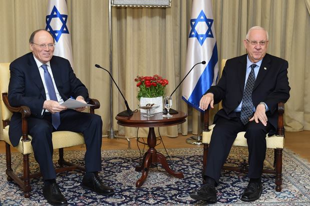 Gallery - Israel and Alrosa Sign Memorandum of Understanding 9.2.2015, 14 of 22